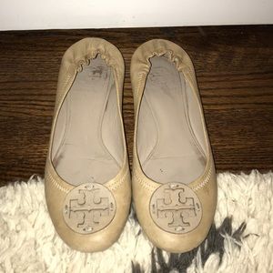 Tory Burch logo flats